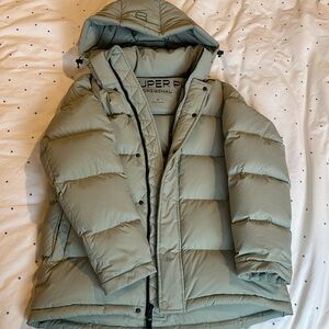 Aritzia Super Puff Jacket